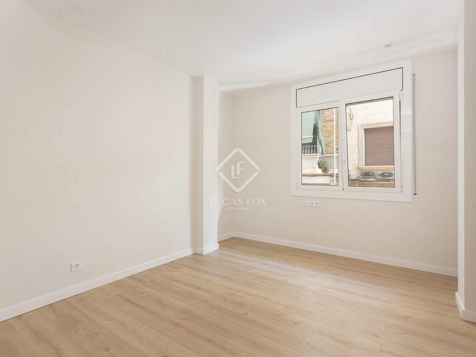 4 slaapkamer Appartement te koop in Barcelona stad - € 659.000 (Ref: 9050047)