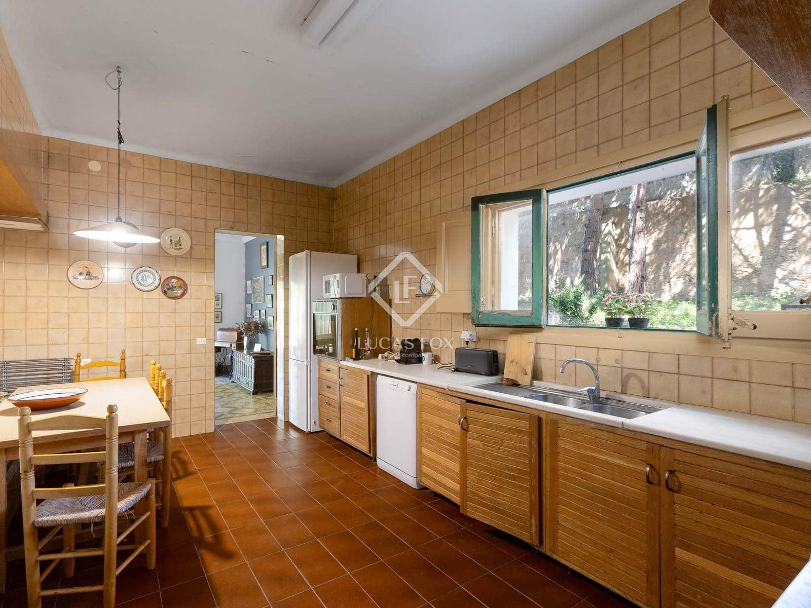 10 soveværelse Finca/Landehus til salg i Alella med swimmingpool garage - € 3.700.000 (Ref: 9050049)