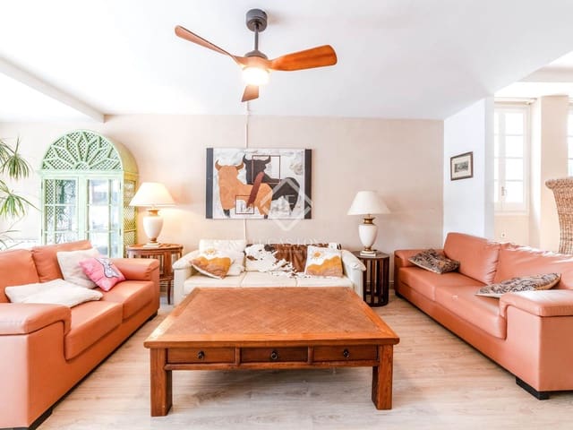 5 Zimmer Villa zu verkaufen in Sitges - 2.699.000 € (Ref: 9050050)