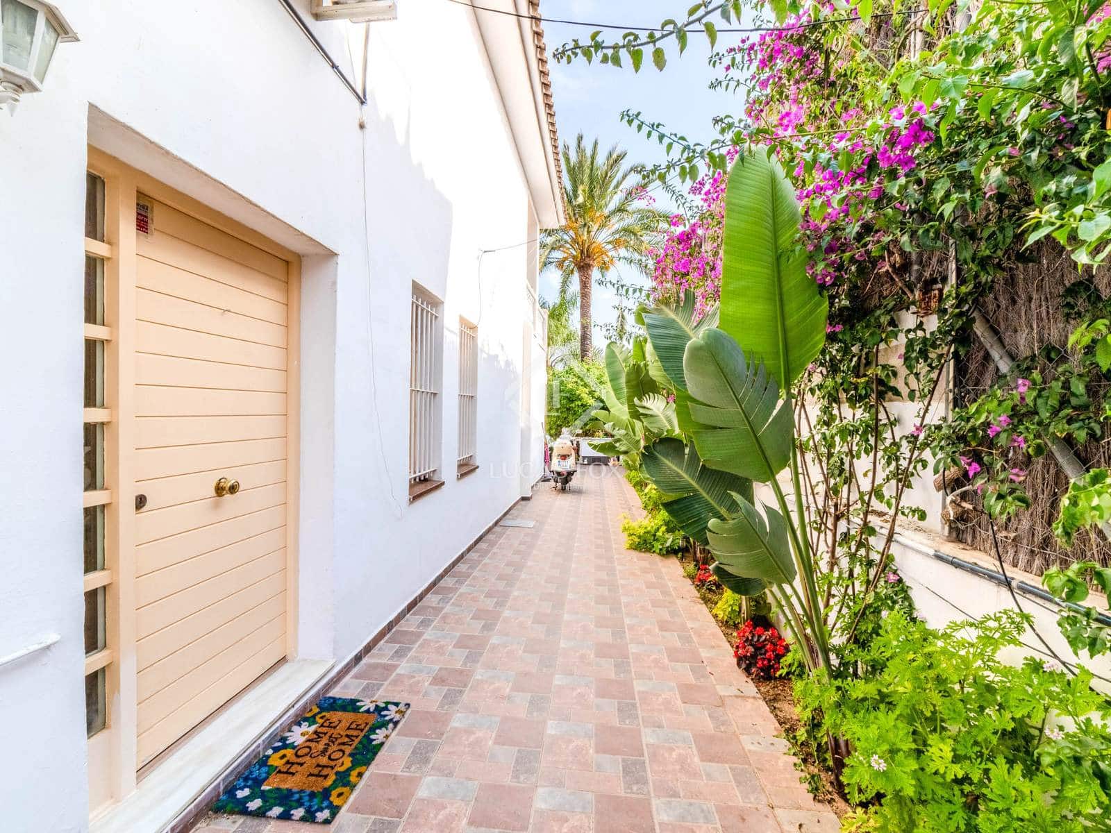 5 Zimmer Villa zu verkaufen in Sitges - 2.699.000 € (Ref: 9050050)