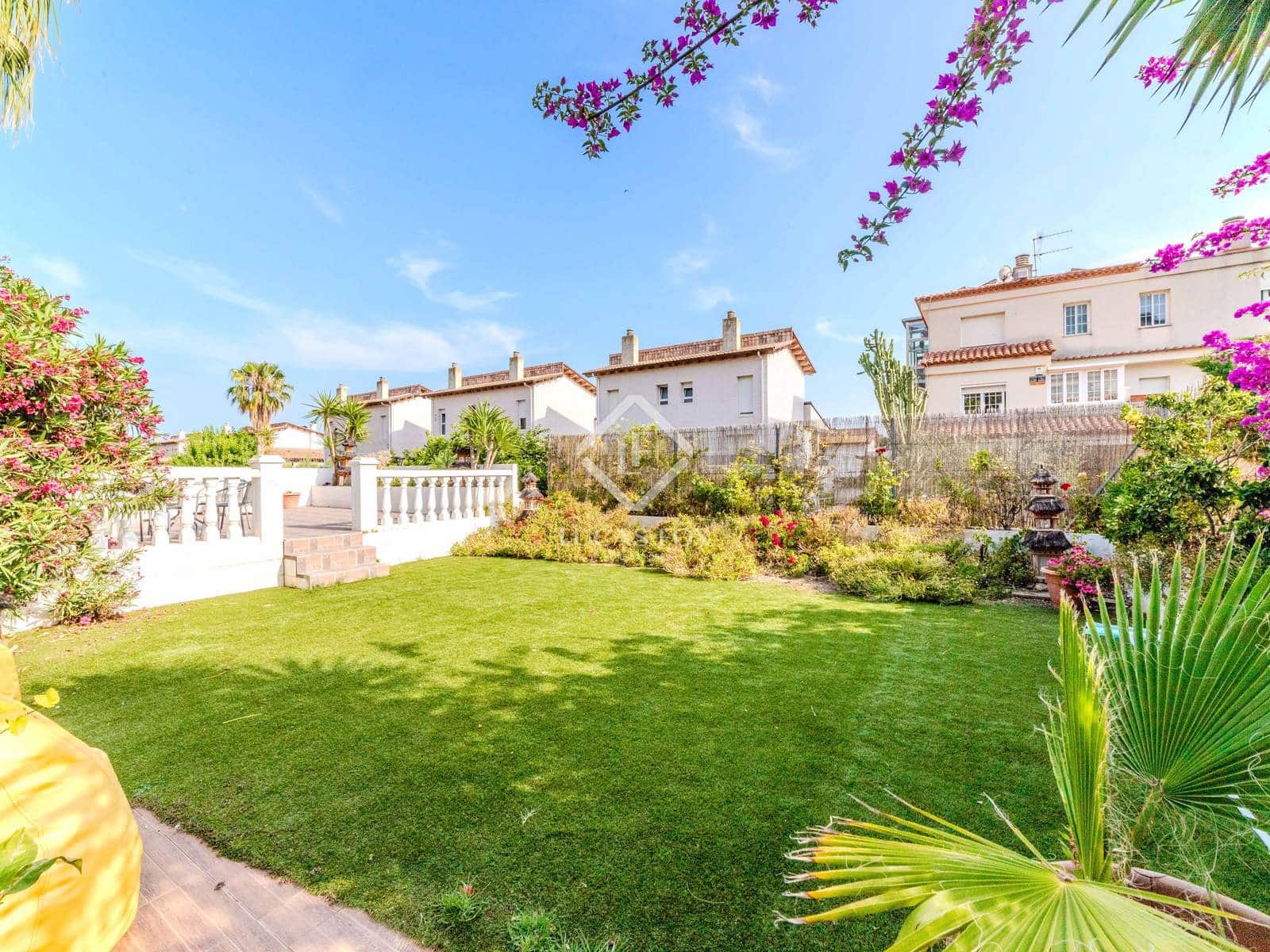 5 Zimmer Villa zu verkaufen in Sitges - 2.699.000 € (Ref: 9050050)
