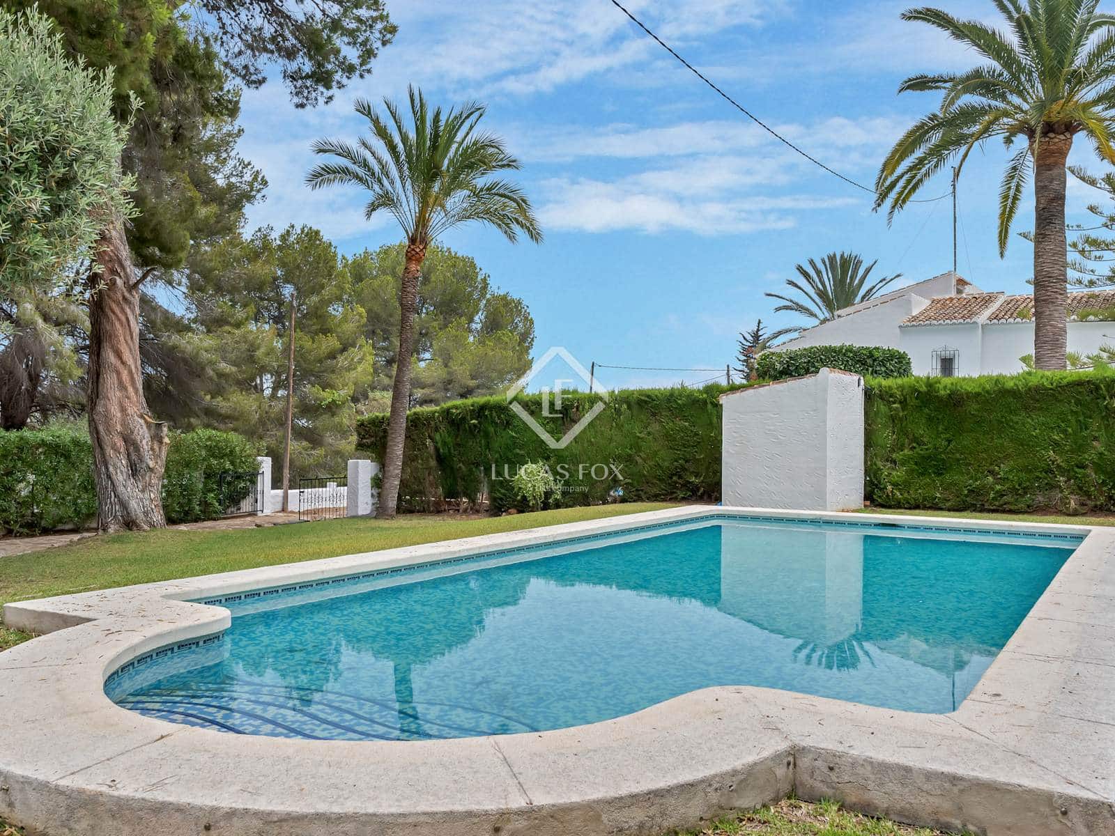 Chalet de 6 habitaciones en Javea / Xàbia en venta con piscina - 850.000 € (Ref: 9053597)