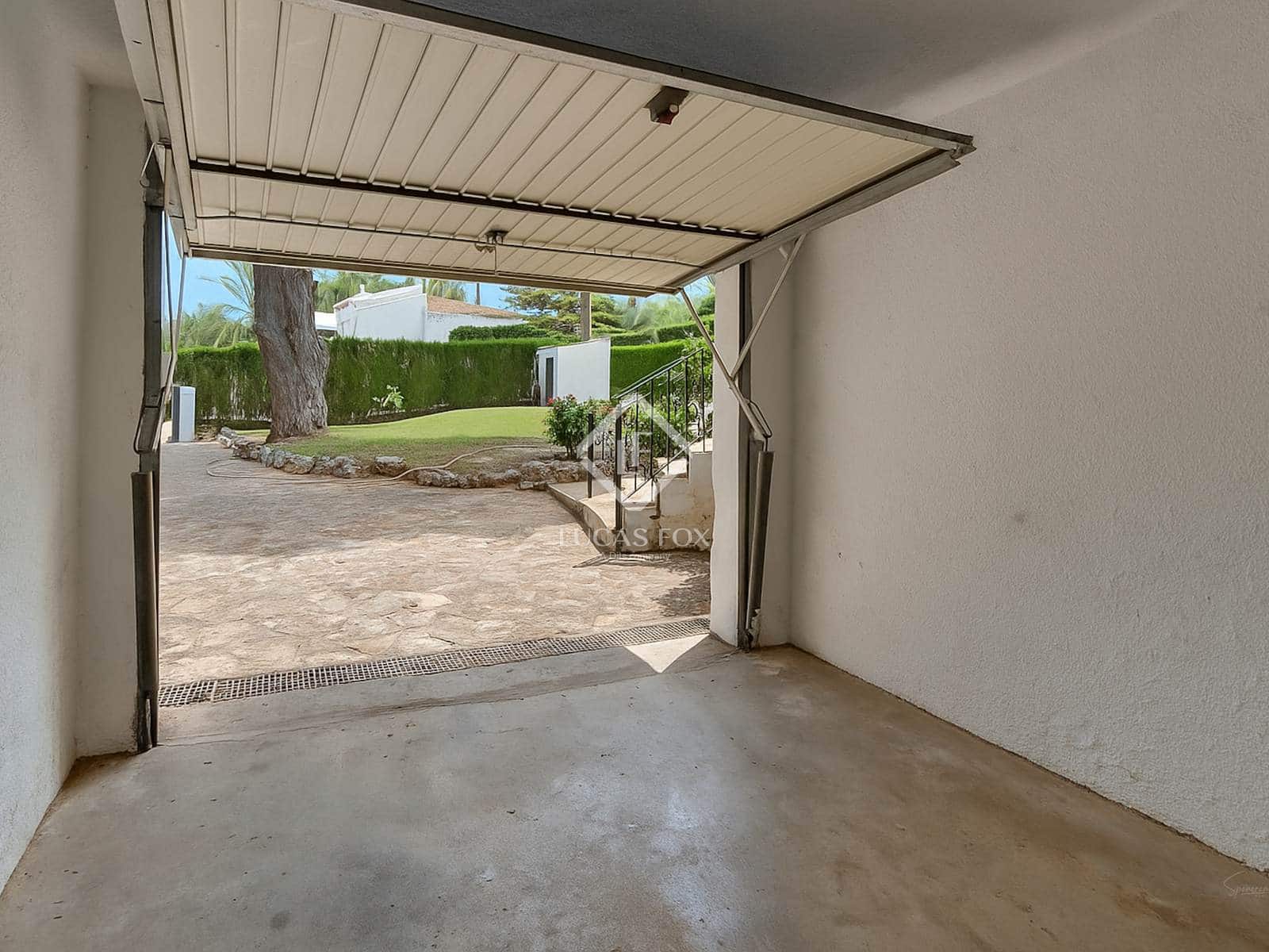 Chalet de 6 habitaciones en Javea / Xàbia en venta con piscina - 850.000 € (Ref: 9053597)