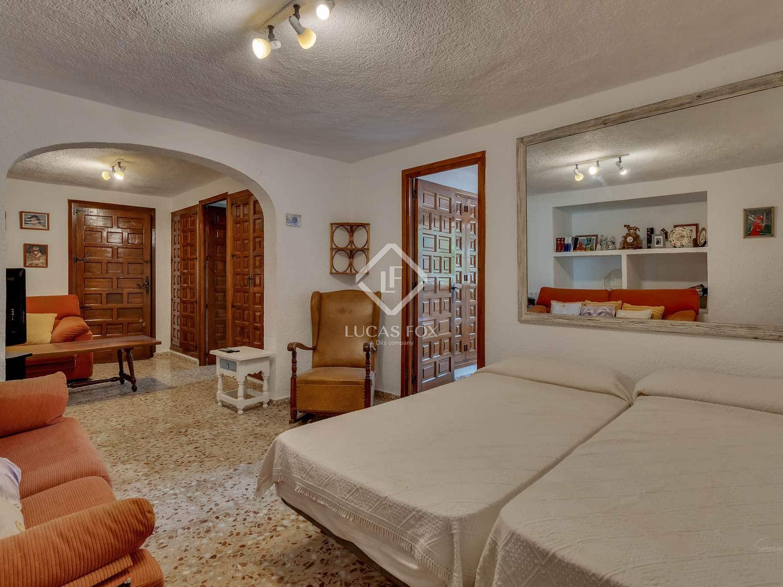 Chalet de 6 habitaciones en Javea / Xàbia en venta con piscina - 850.000 € (Ref: 9053597)