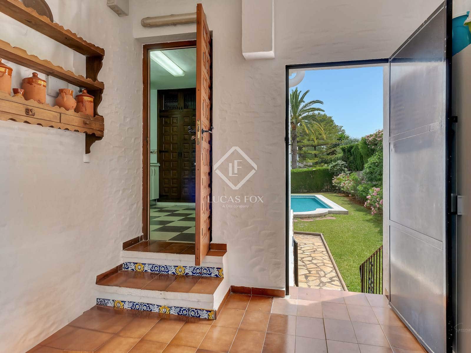 Chalet de 6 habitaciones en Javea / Xàbia en venta con piscina - 850.000 € (Ref: 9053597)
