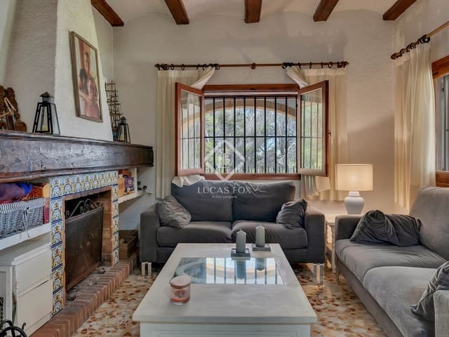 Chalet de 6 habitaciones en Javea / Xàbia en venta con piscina - 850.000 € (Ref: 9053597)