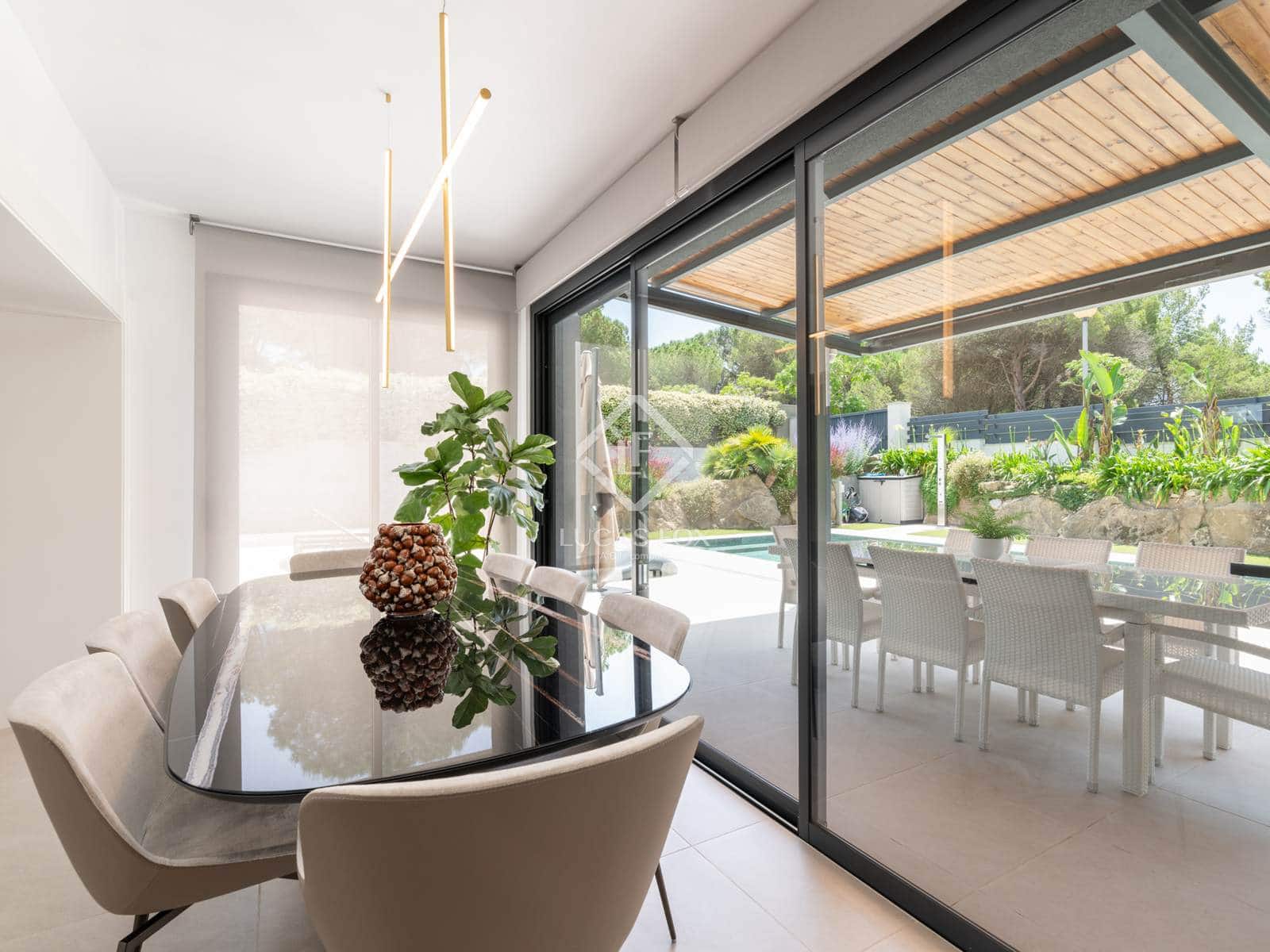 8 soveværelse Villa til salg i Begues med swimmingpool garage - € 1.749.000 (Ref: 9057084)