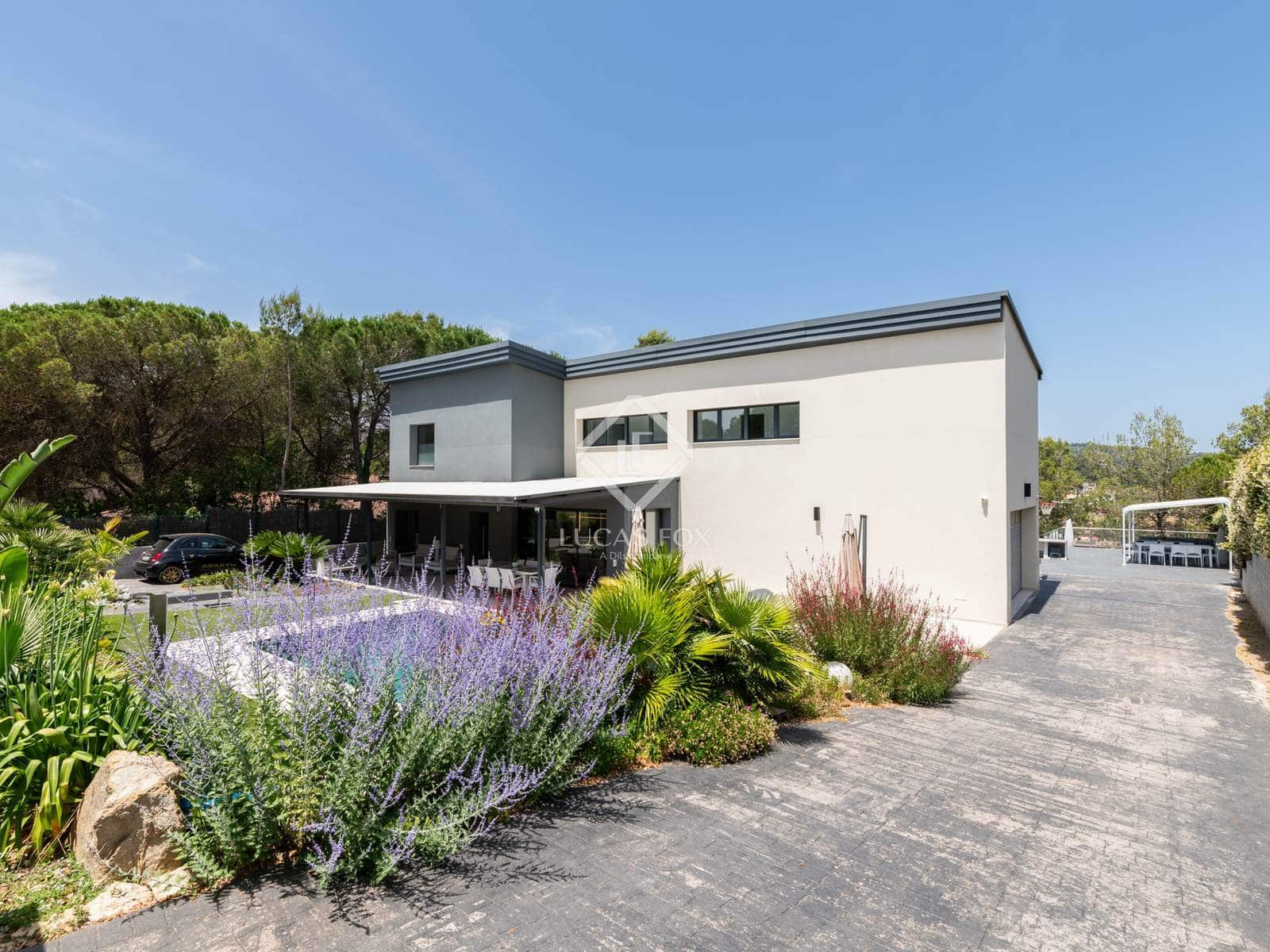 8 soveværelse Villa til salg i Begues med swimmingpool garage - € 1.749.000 (Ref: 9057084)