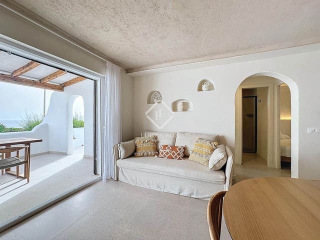 3 soverom Villa til salgs i Ciutadella de Menorca med svømmebasseng - € 675 000 (Ref: 9057156)