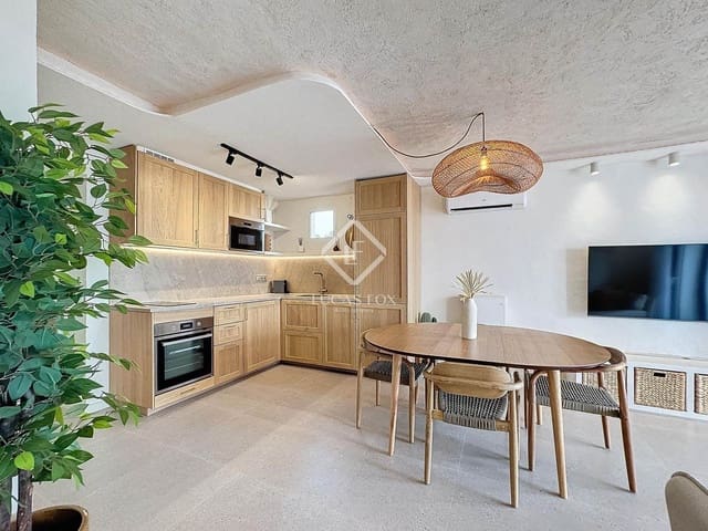 3 soverom Villa til salgs i Ciutadella de Menorca med svømmebasseng - € 675 000 (Ref: 9057156)