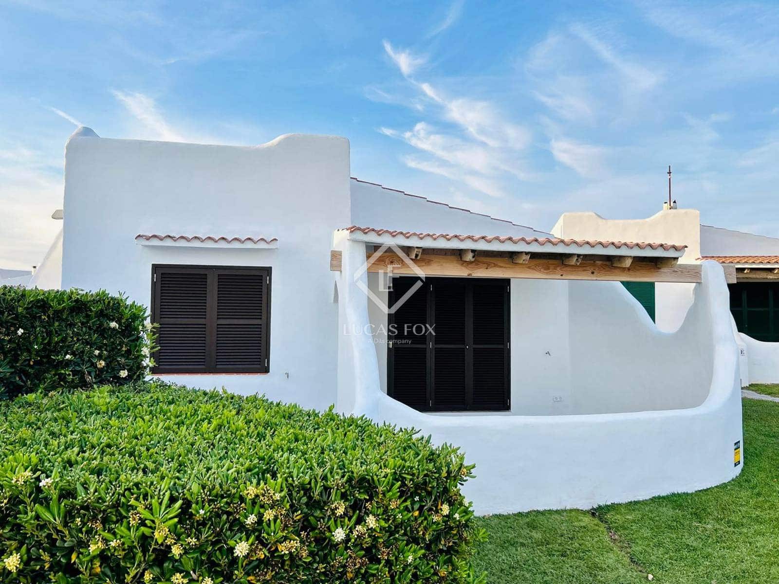 3 bedroom Villa for sale in Ciutadella de Menorca with pool - € 675,000 (Ref: 9057156)