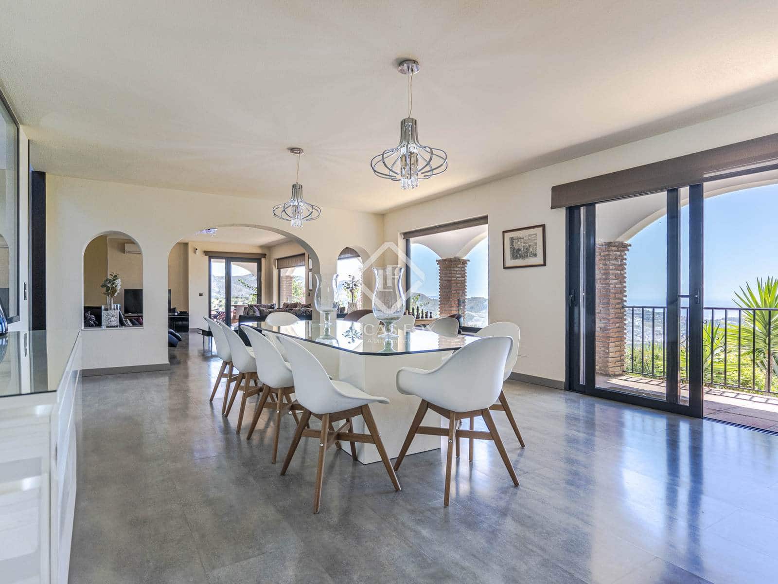 5 soveværelse Villa til salg i La Herradura med swimmingpool garage - € 2.150.000 (Ref: 9058002)