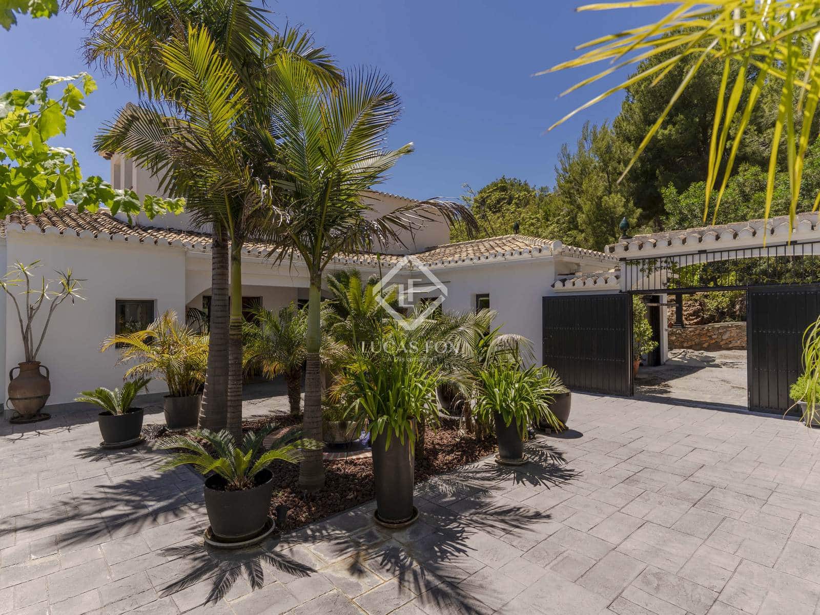 5 soveværelse Villa til salg i La Herradura med swimmingpool garage - € 2.150.000 (Ref: 9058002)