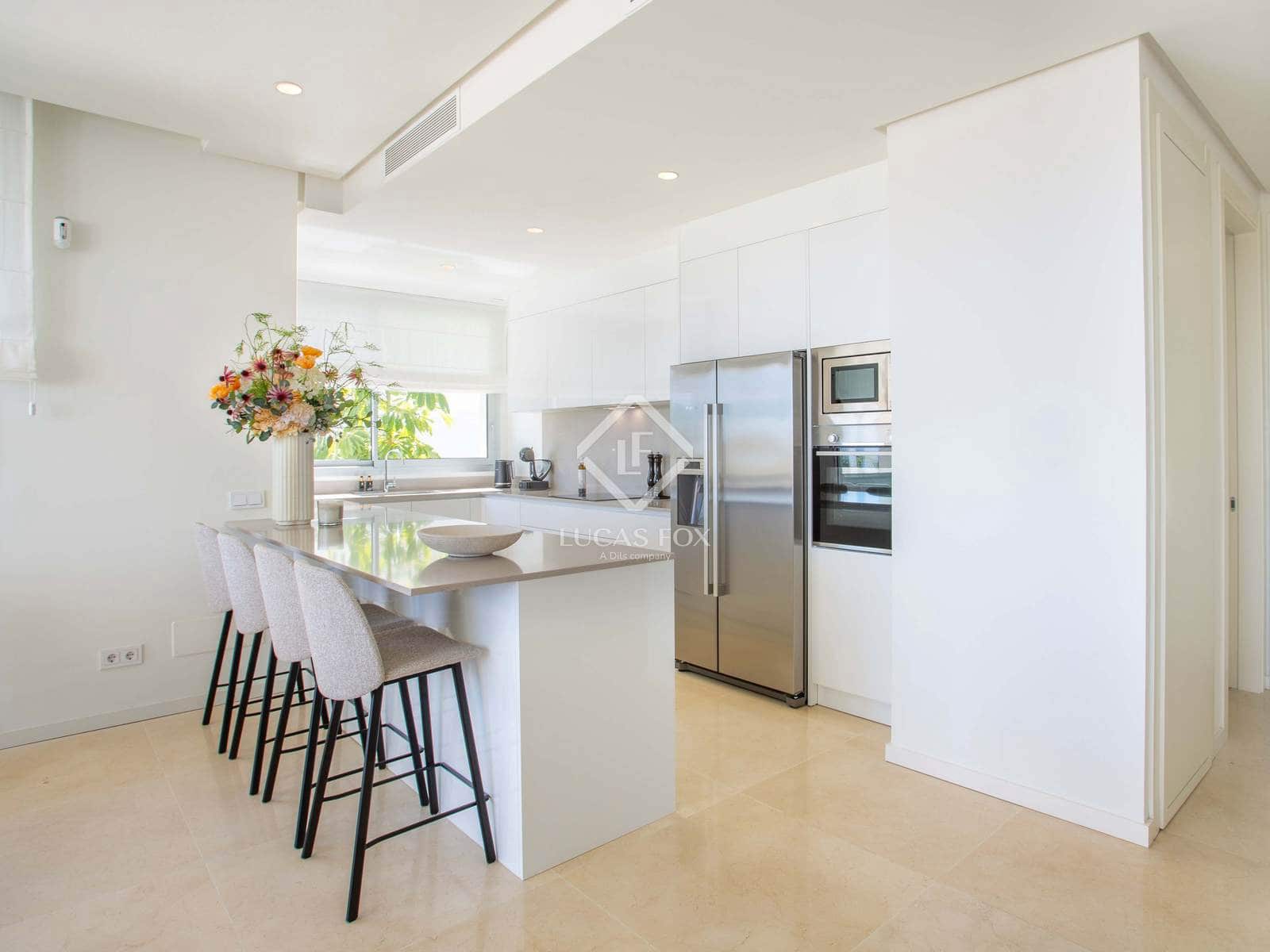 Apartamento de 3 habitaciones en Benahavís en venta con piscina garaje - 999.000 € (Ref: 9058314)