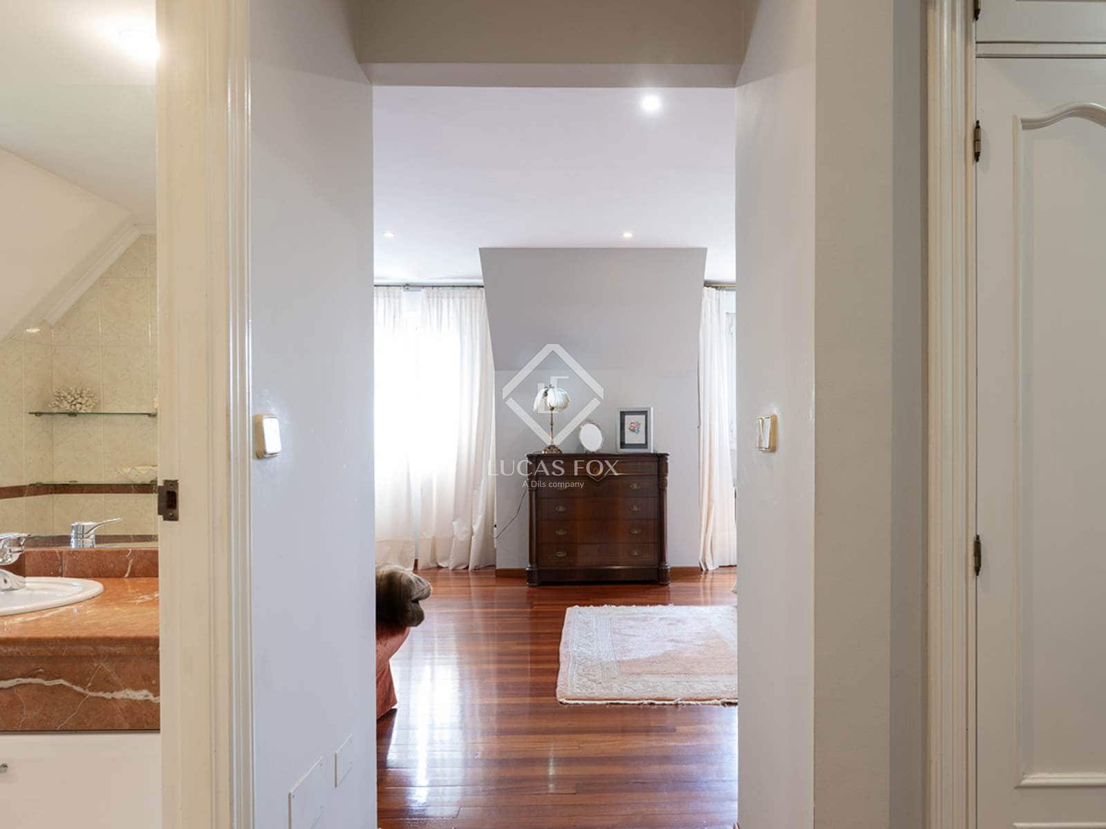 5 soveværelse Villa til salg i Pontevedra by med swimmingpool garage - € 1.250.000 (Ref: 9058317)