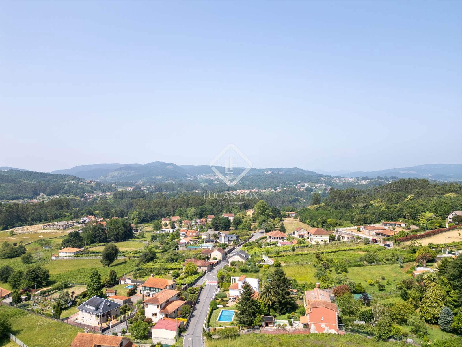 5 soveværelse Villa til salg i Pontevedra by med swimmingpool garage - € 1.250.000 (Ref: 9058317)