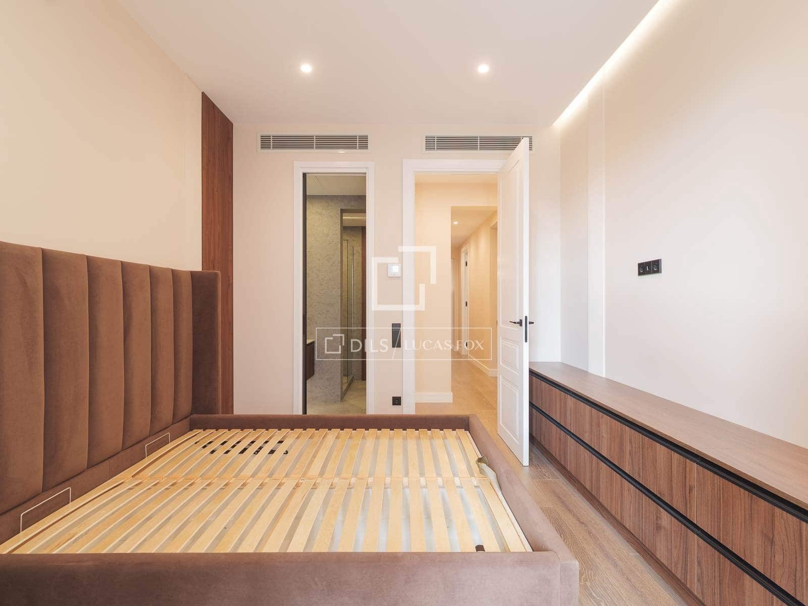 4 makuuhuone Huoneisto myytävänä paikassa Barcelona kaupunki mukana 
autotalli - 1 435 000 € (Ref: 9058438)