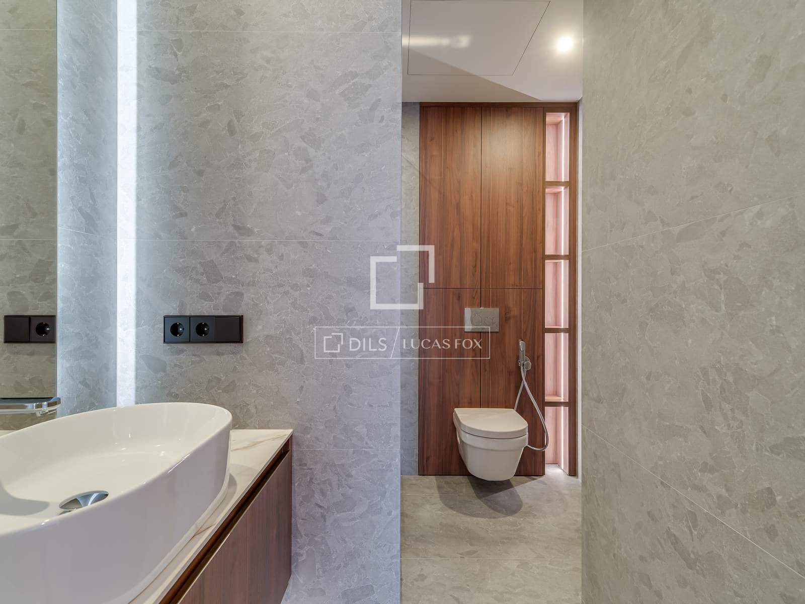 4 makuuhuone Huoneisto myytävänä paikassa Barcelona kaupunki mukana 
autotalli - 1 435 000 € (Ref: 9058438)