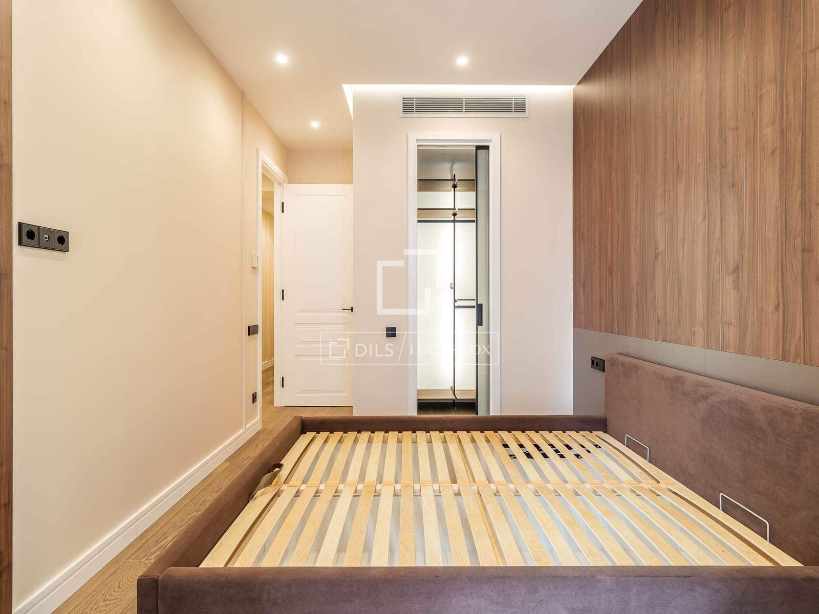 4 makuuhuone Huoneisto myytävänä paikassa Barcelona kaupunki mukana 
autotalli - 1 435 000 € (Ref: 9058438)