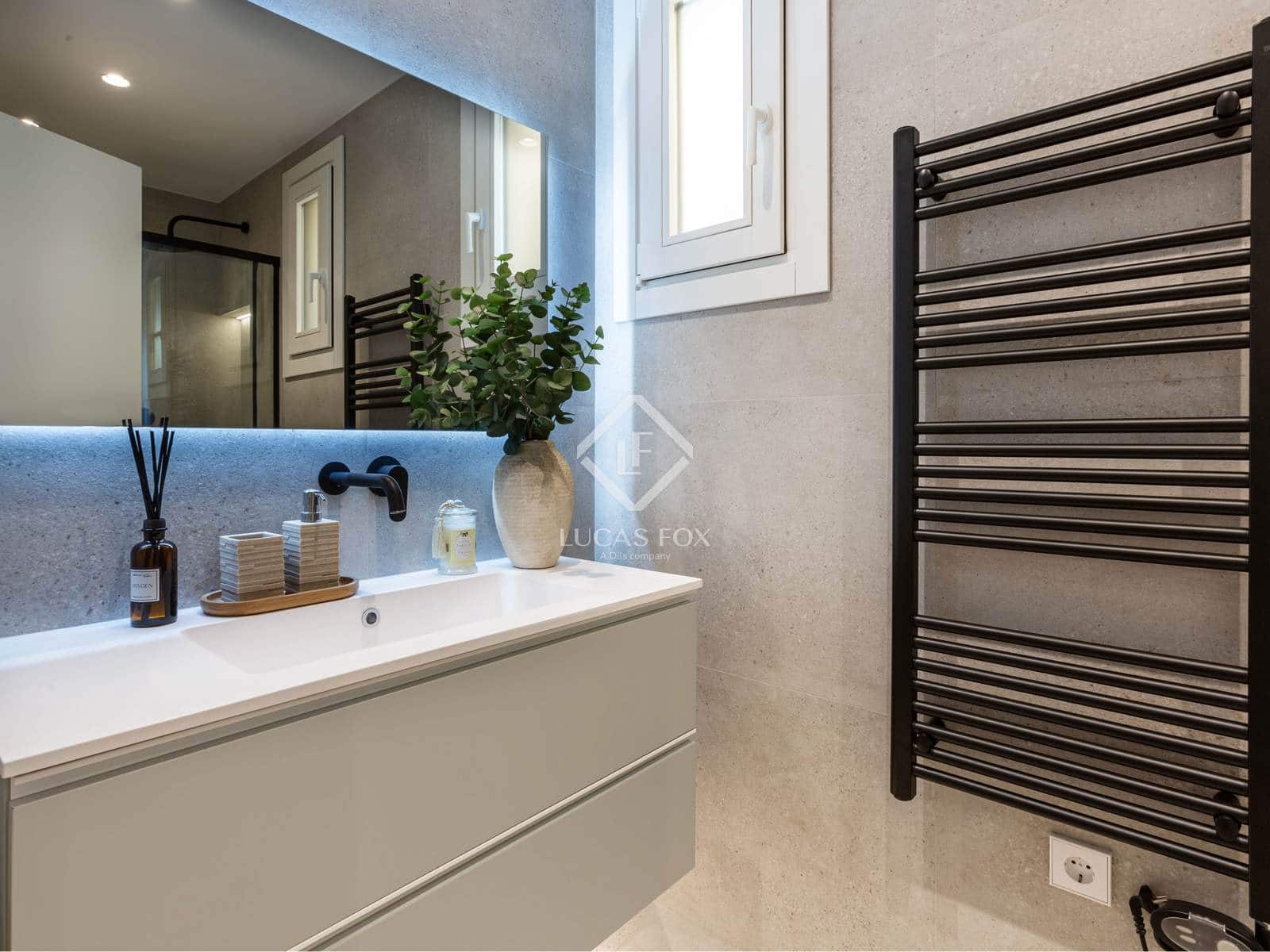 3 quarto Apartamento para venda em Barcelona cidade com piscina - 780 000 € (Ref: 9058605)