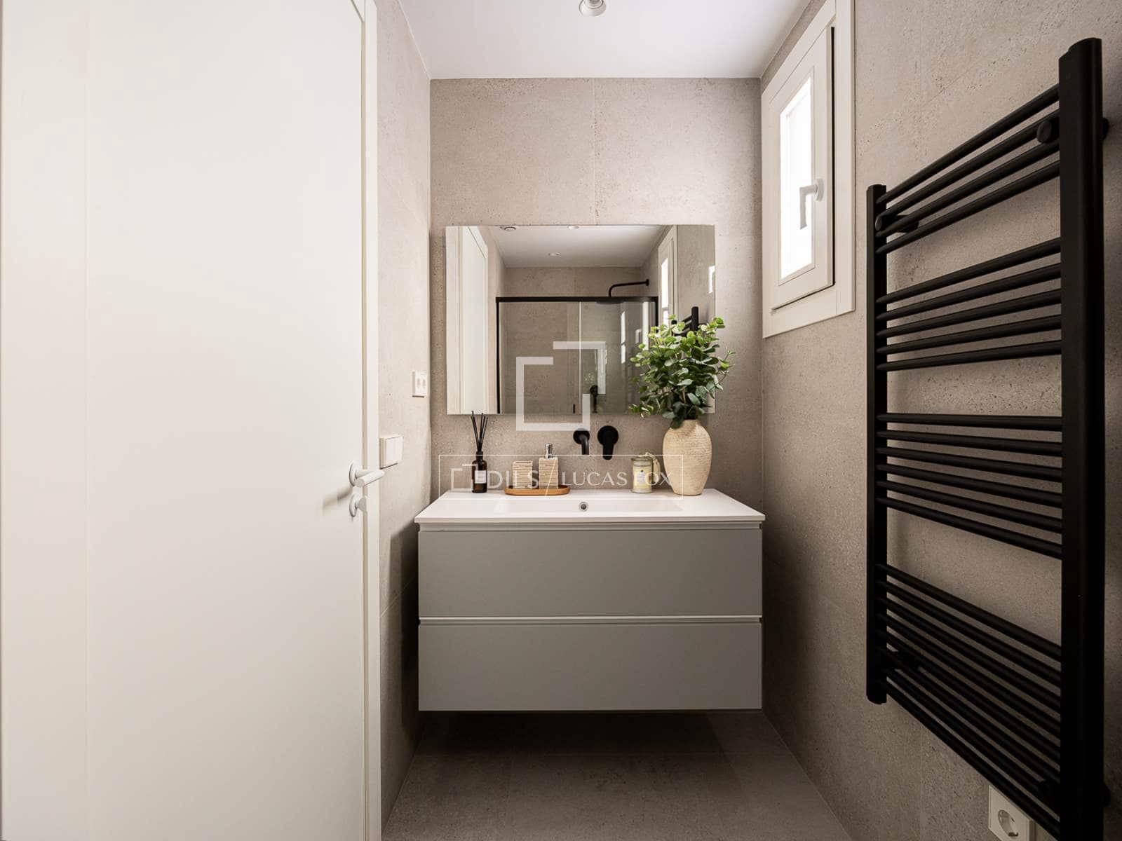 3 sovrum Lägenhet till salu i Barcelona stad med pool - 780 000 € (Ref: 9058605)