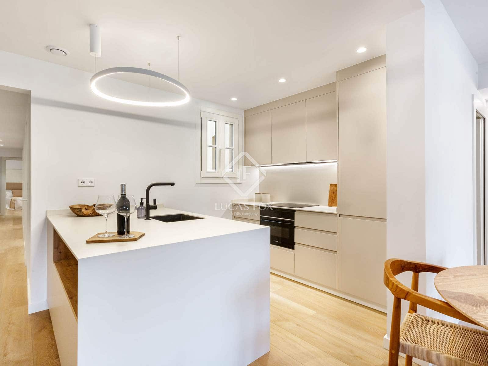 3 soverom Leilighet til salgs i Barcelona by med svømmebasseng - € 750 000 (Ref: 9058607)