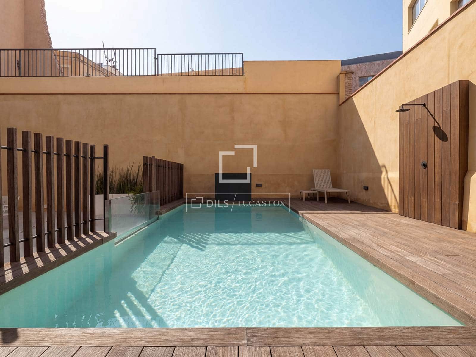 3 bedroom Apartment for sale in Barcelona city with pool - € 689,000 (Ref: 9058607)