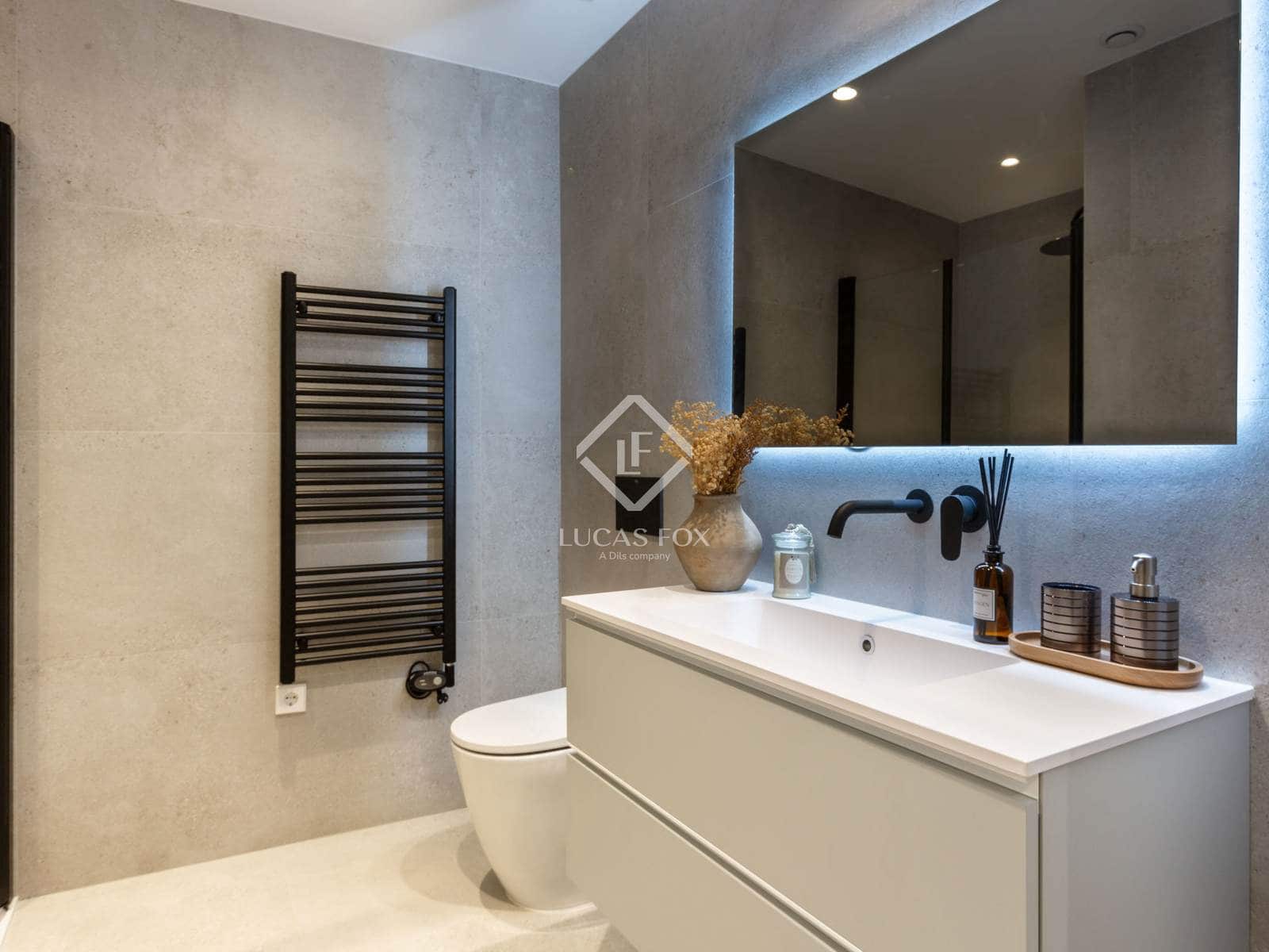 3 sypialnia Apartament na sprzedaż w Miasto Barcelona z basenem - 730 000 € (Ref: 9058608)