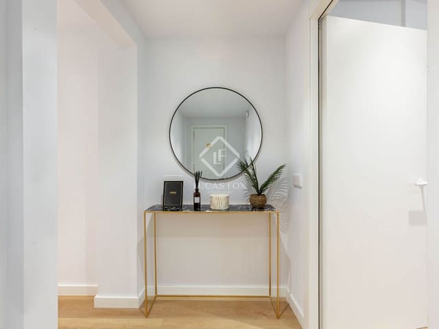 3 slaapkamer Appartement te koop in Barcelona stad met zwembad - € 800.000 (Ref: 9058609)