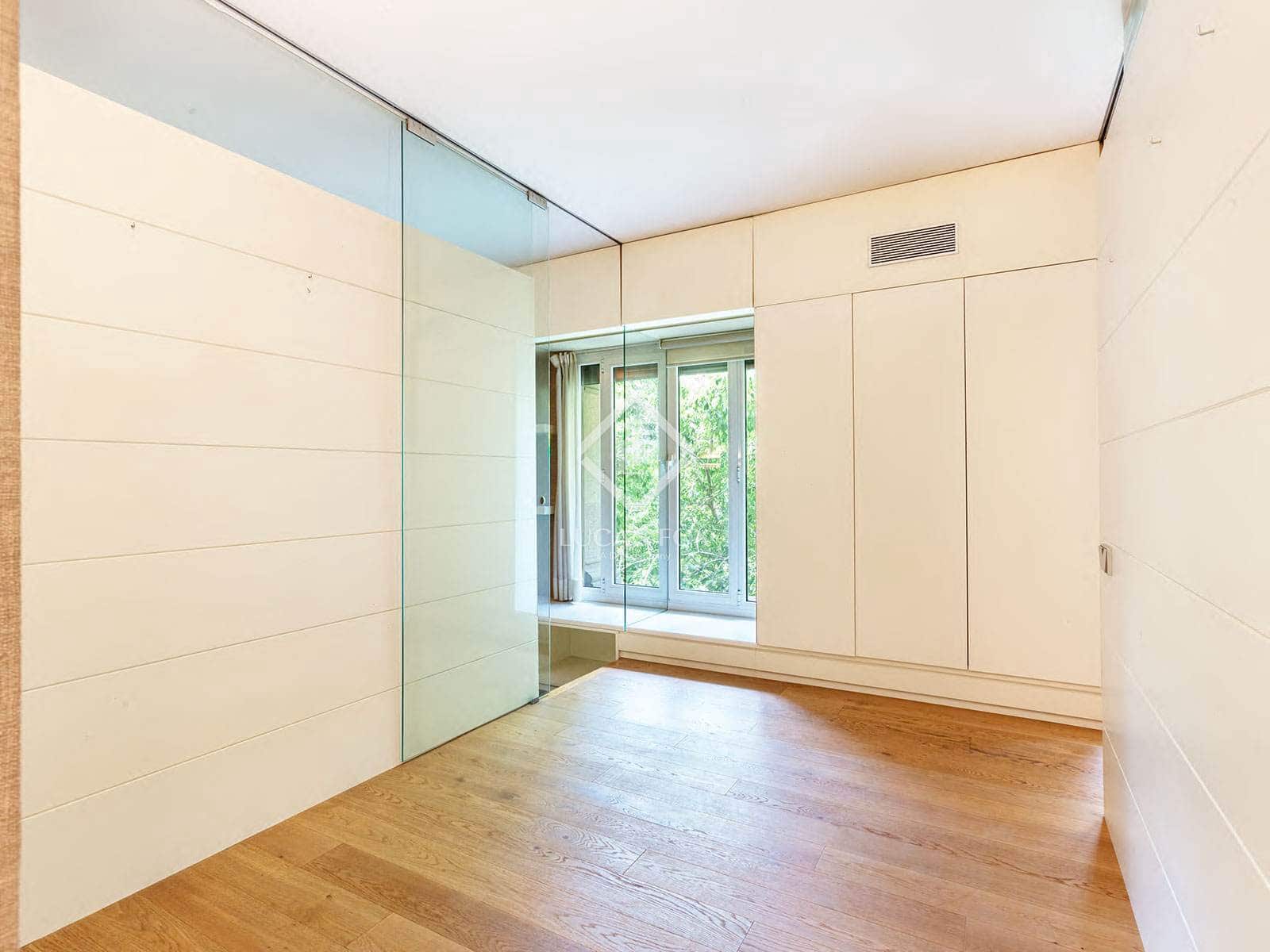 1 soveværelse Lejlighed til salg i Barcelona by - € 595.000 (Ref: 9061086)