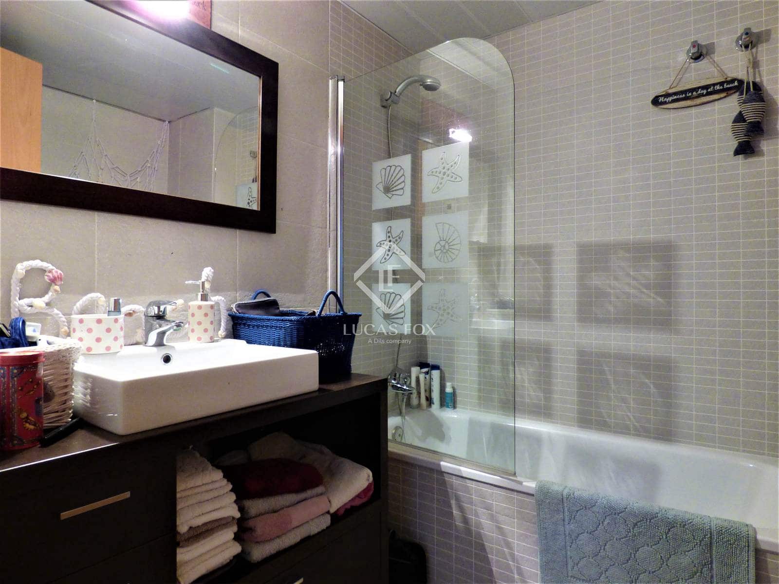 4 soveværelse Villa til salg i Les Botigues de Sitges med swimmingpool garage - € 1.295.000 (Ref: 9061494)