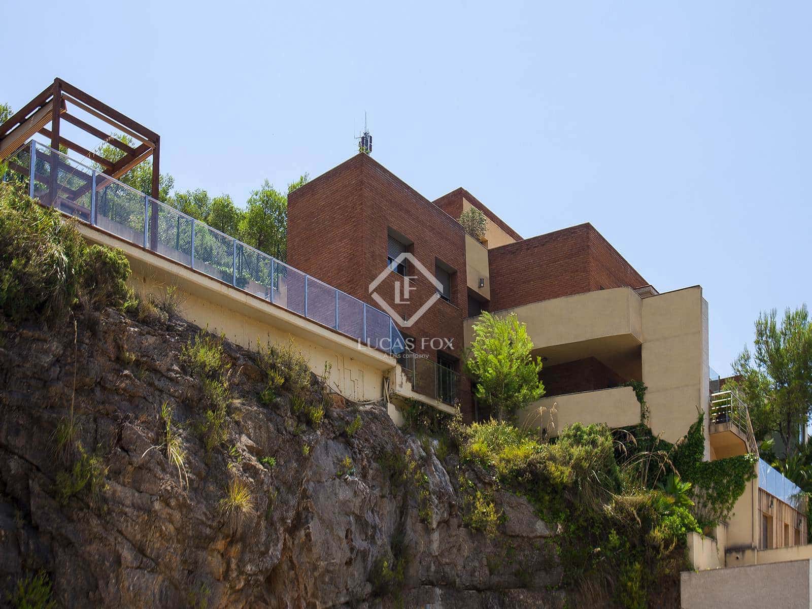 4 soveværelse Villa til salg i Les Botigues de Sitges med swimmingpool garage - € 1.295.000 (Ref: 9061494)