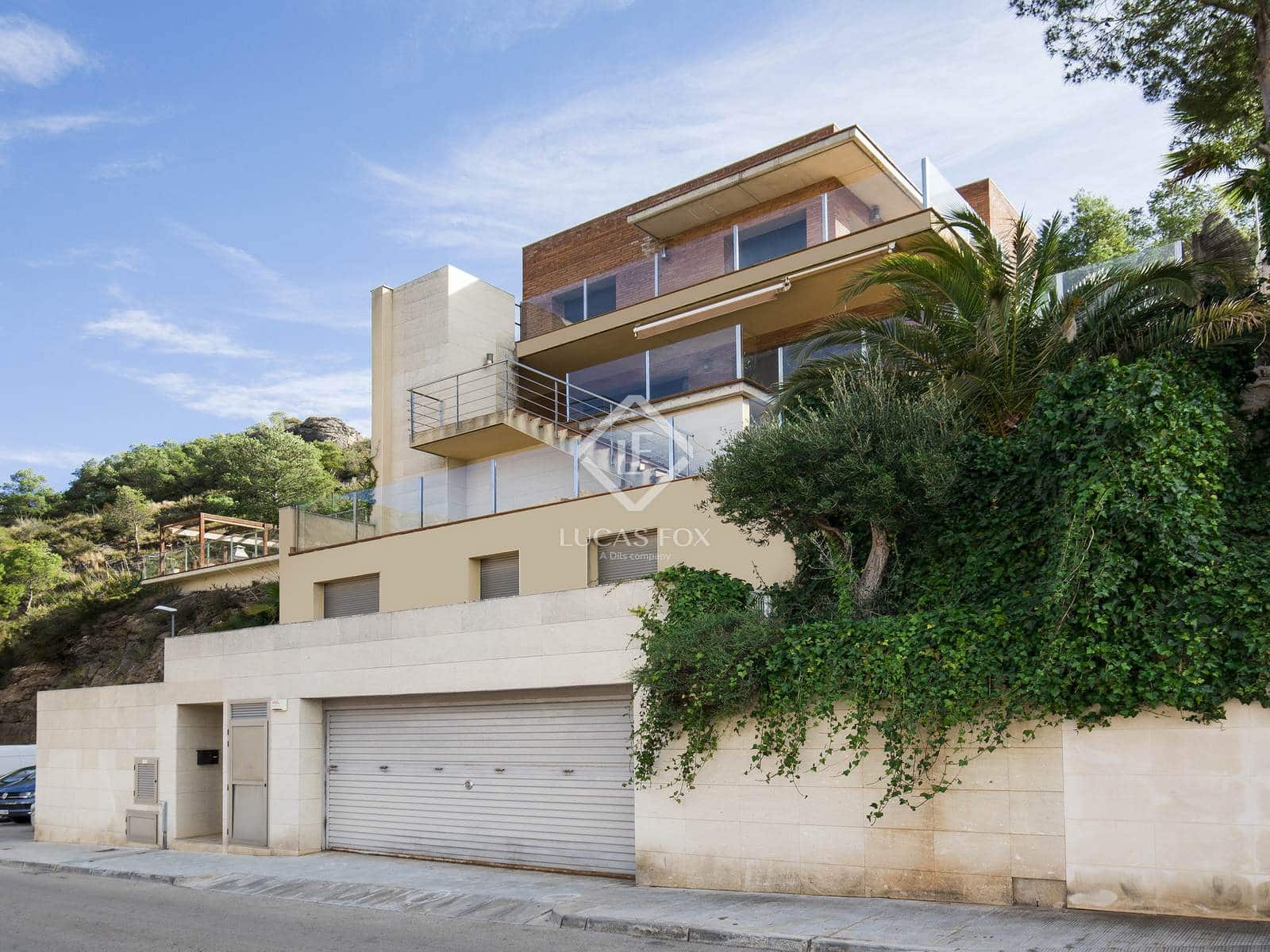 4 soveværelse Villa til salg i Les Botigues de Sitges med swimmingpool garage - € 1.295.000 (Ref: 9061494)