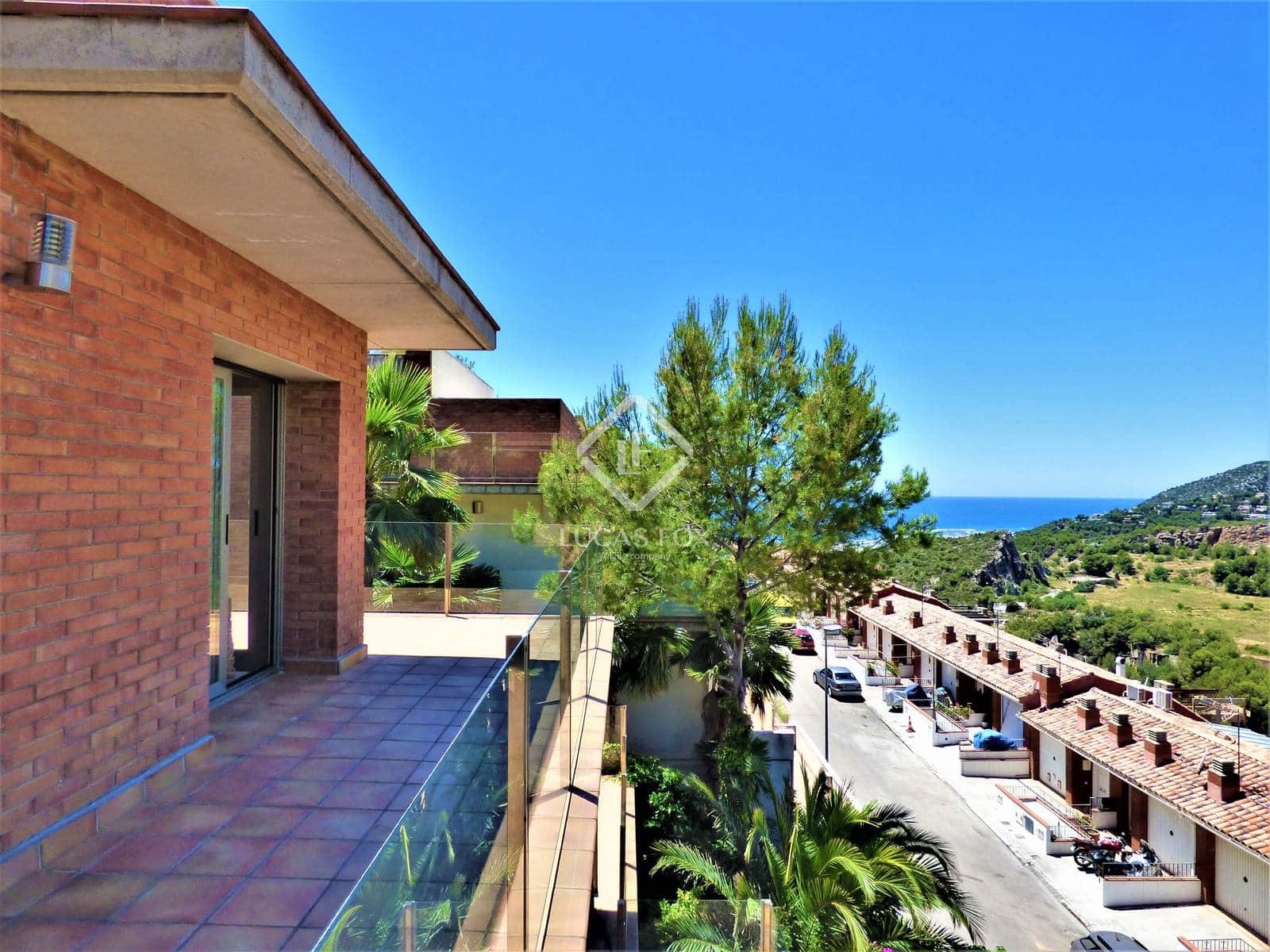 4 soveværelse Villa til salg i Les Botigues de Sitges med swimmingpool garage - € 1.295.000 (Ref: 9061494)