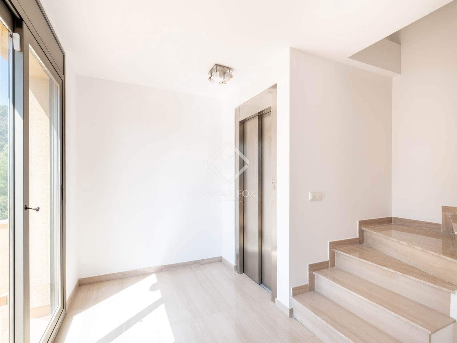 4 soveværelse Villa til salg i Les Botigues de Sitges med swimmingpool garage - € 1.295.000 (Ref: 9061494)