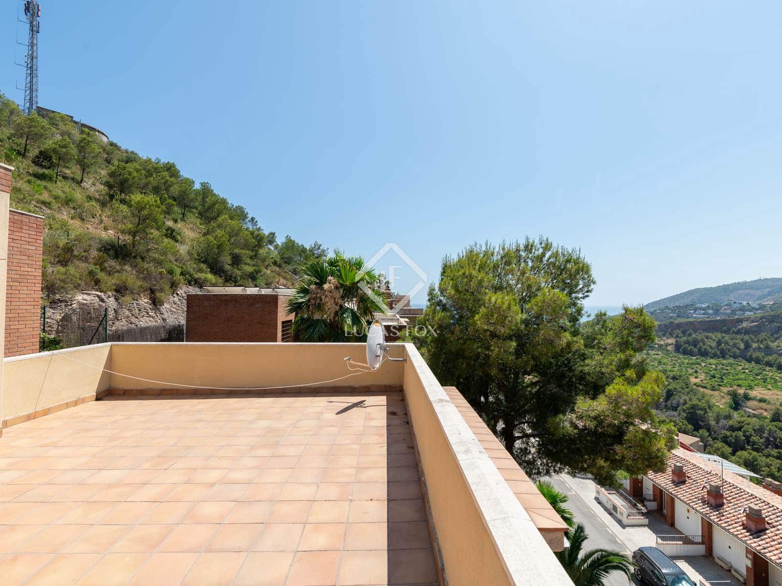 4 soveværelse Villa til salg i Les Botigues de Sitges med swimmingpool garage - € 1.295.000 (Ref: 9061494)