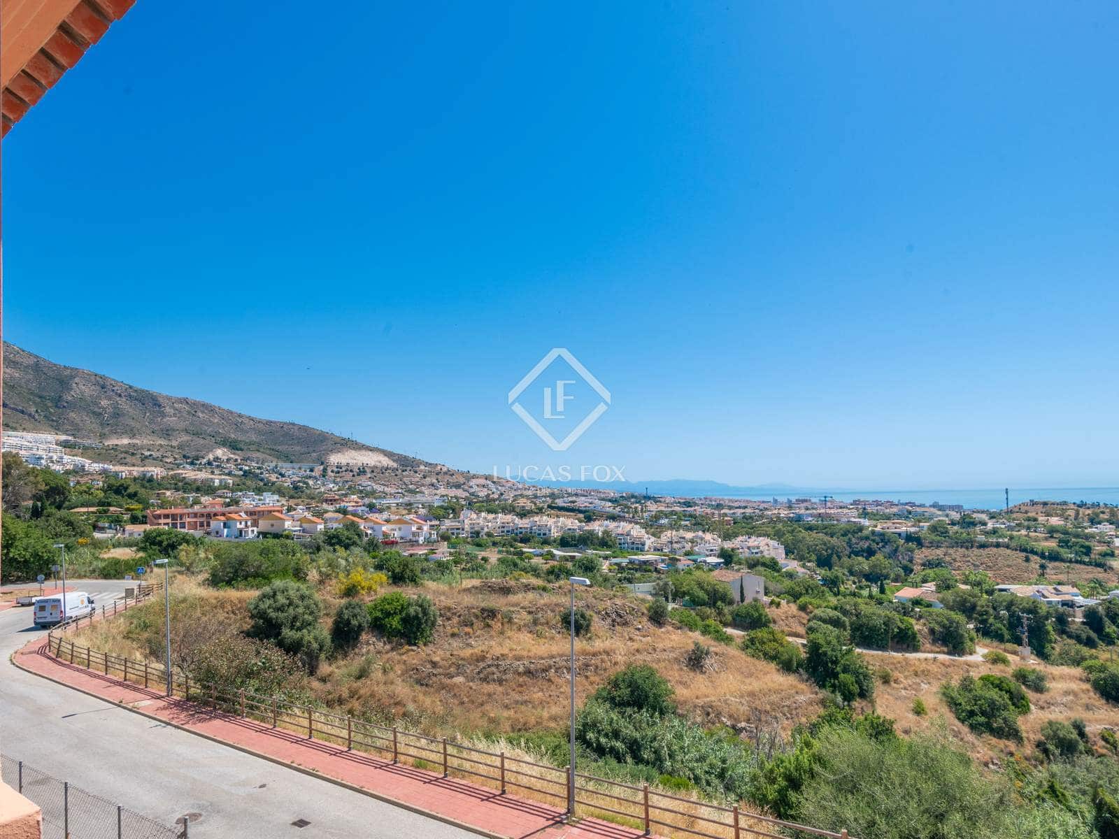 3 soverom Villa til salgs i Benalmadena med svømmebasseng garasje - € 795 000 (Ref: 9061681)