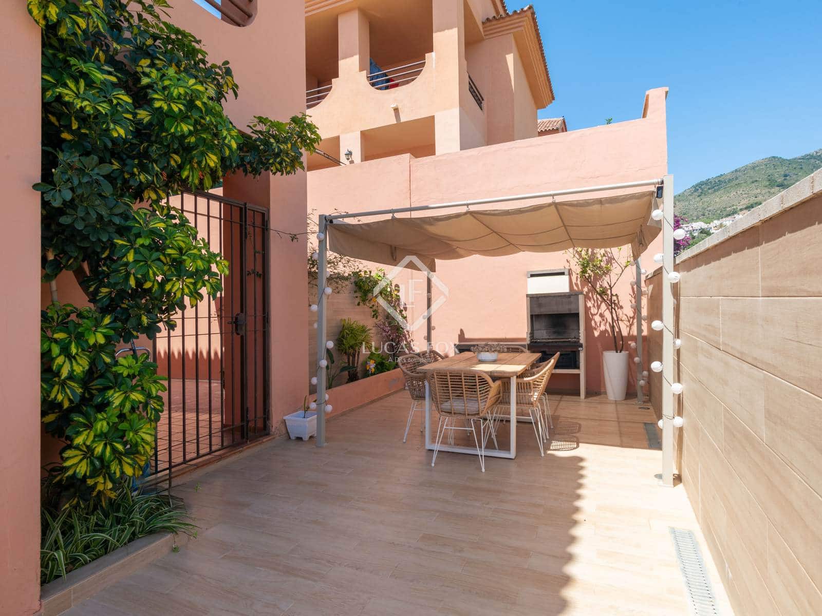 3 soverom Villa til salgs i Benalmadena med svømmebasseng garasje - € 795 000 (Ref: 9061681)