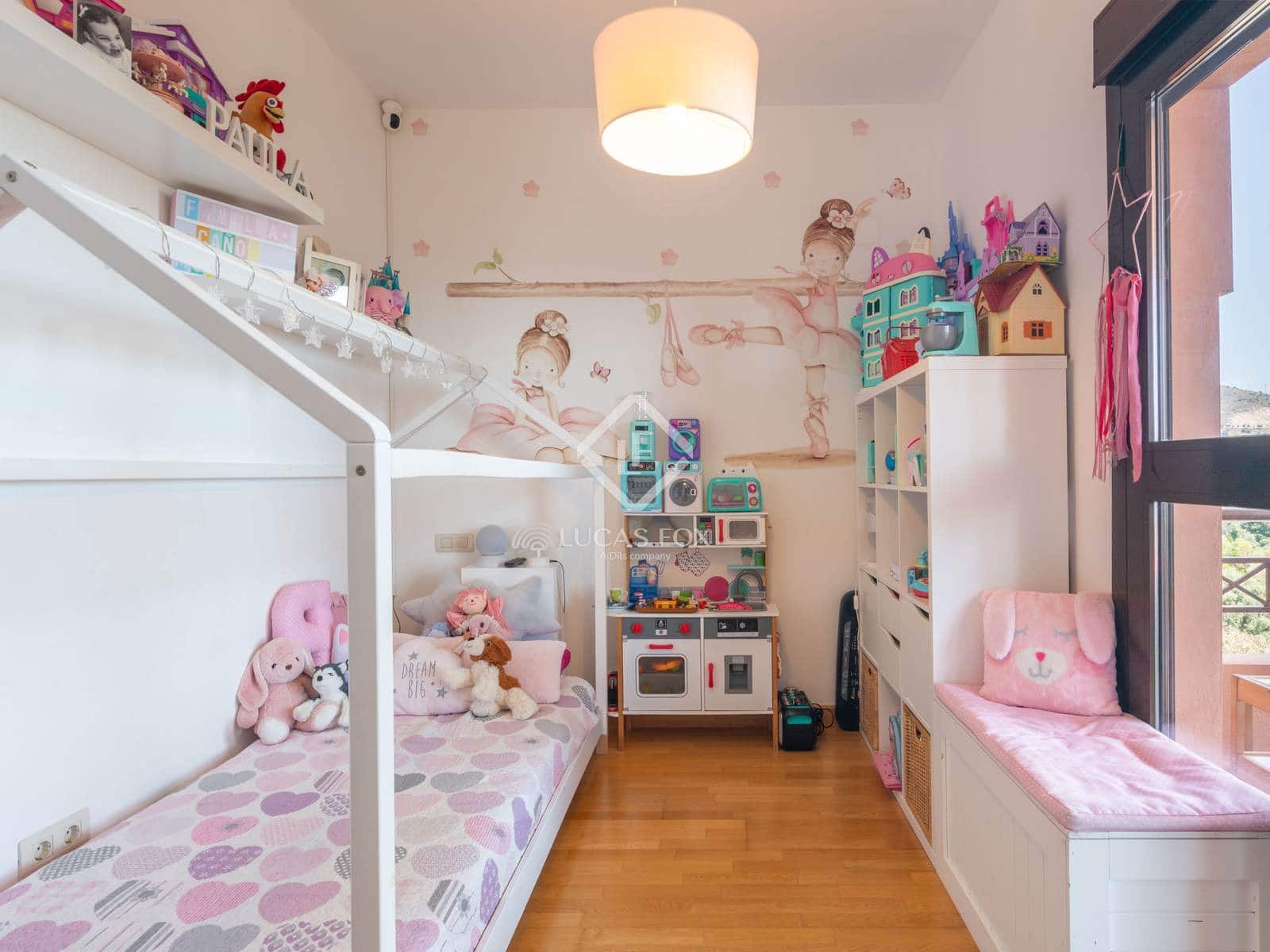 3 soverom Villa til salgs i Benalmadena med svømmebasseng garasje - € 795 000 (Ref: 9061681)