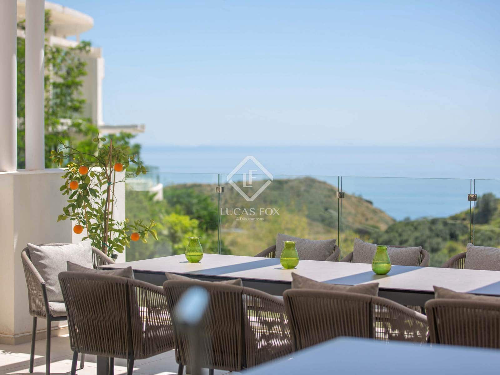 Ático de 3 habitaciones en Marbella en venta con piscina garaje - 1.050.000 € (Ref: 9061814)