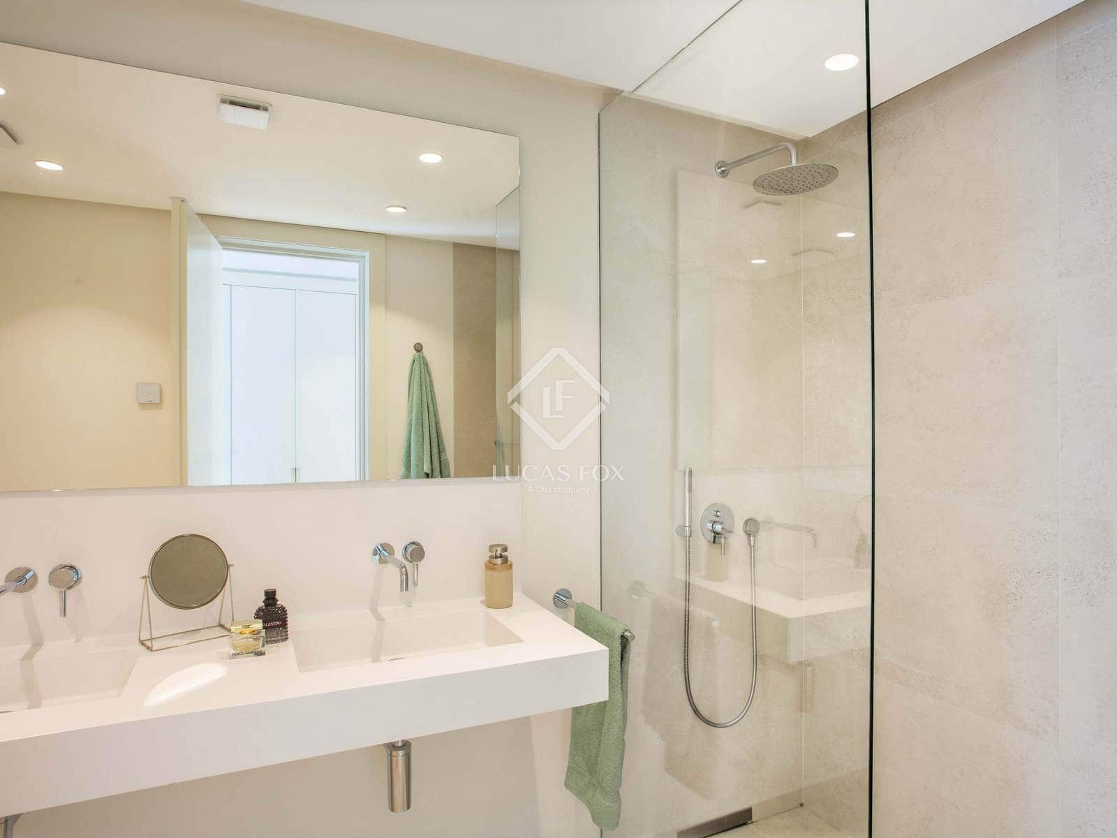 Ático de 3 habitaciones en Marbella en venta con piscina garaje - 1.050.000 € (Ref: 9061814)