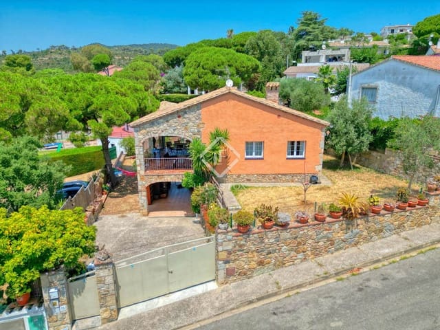 5 sovrum Villa till salu i Sant Antoni de Calonge, Calonge i Sant Antoni med pool garage - 580 000 € (Ref: 9061900)