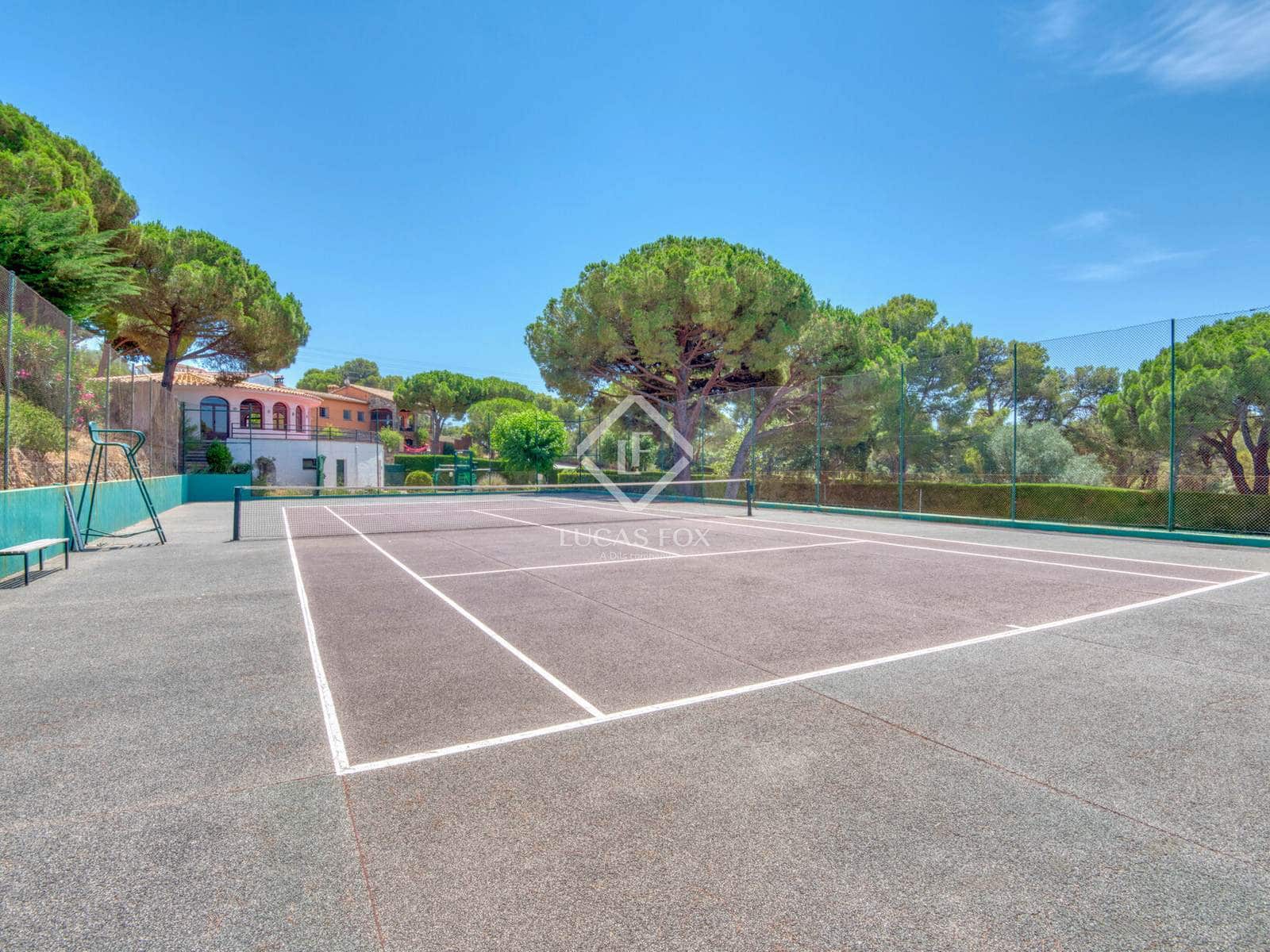 4 soveværelse Villa til salg i Sant Antoni de Calonge med swimmingpool garage - € 540.000 (Ref: 9061900)