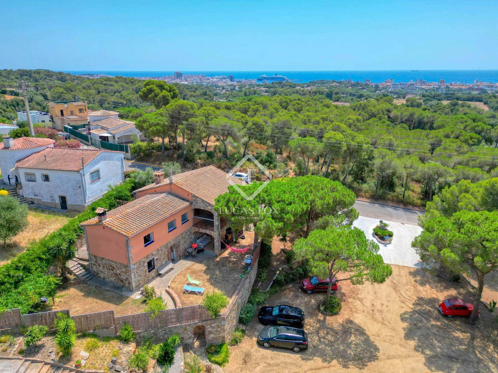 4 soveværelse Villa til salg i Sant Antoni de Calonge med swimmingpool garage - € 540.000 (Ref: 9061900)