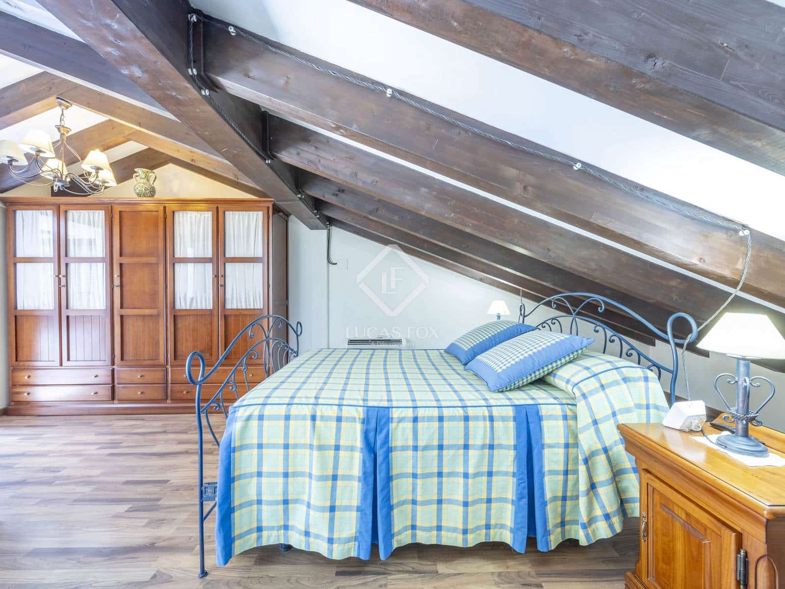 4 soverom Villa til salgs i Valencia by - € 525 000 (Ref: 9061978)