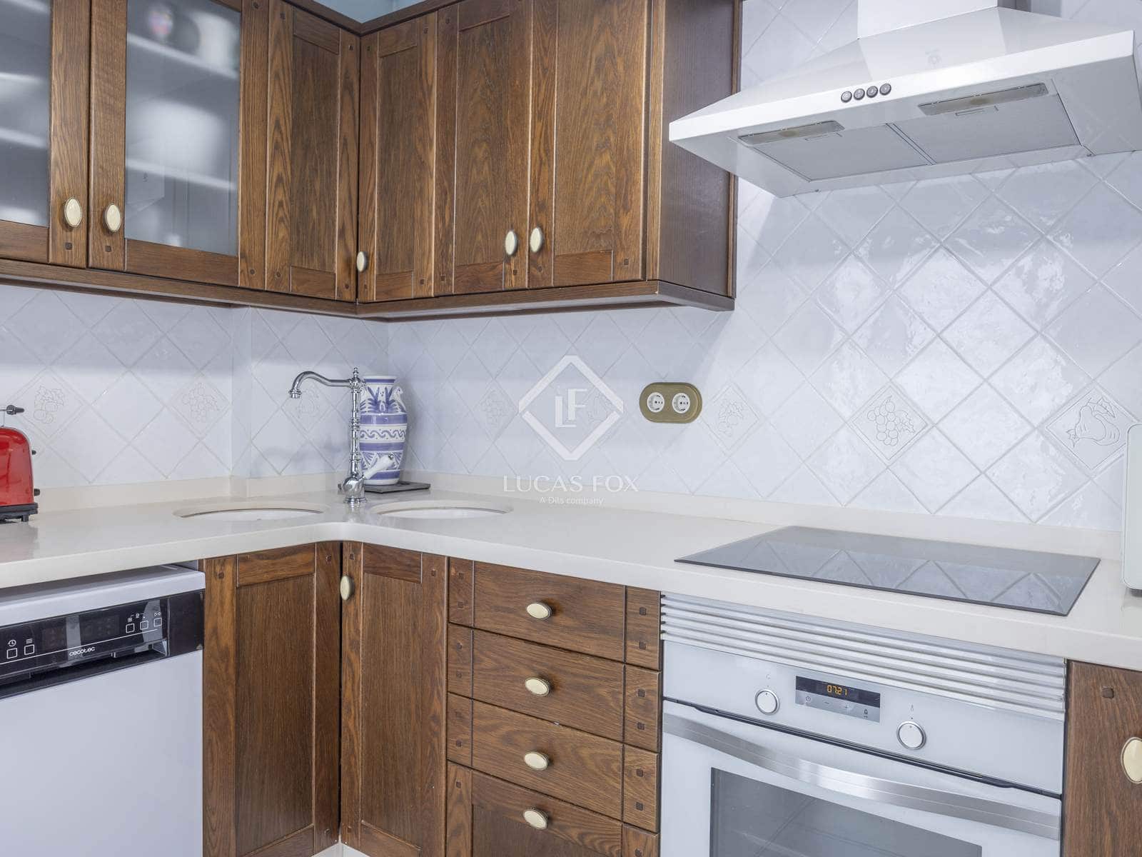 4 soverom Villa til salgs i Valencia by - € 525 000 (Ref: 9061978)