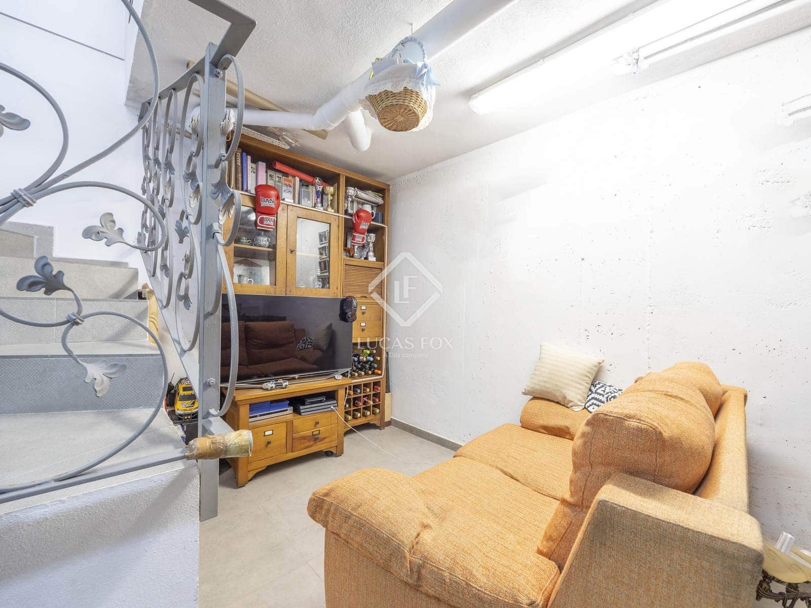 4 soverom Villa til salgs i Valencia by - € 525 000 (Ref: 9061978)