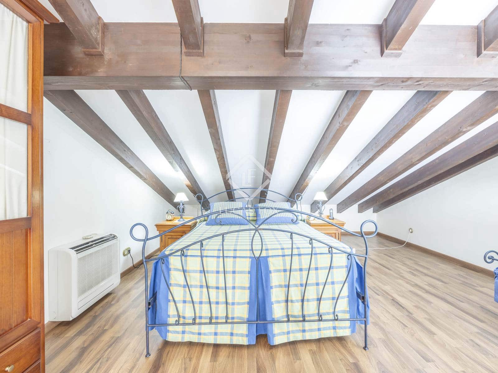 4 soverom Villa til salgs i Valencia by - € 525 000 (Ref: 9061978)