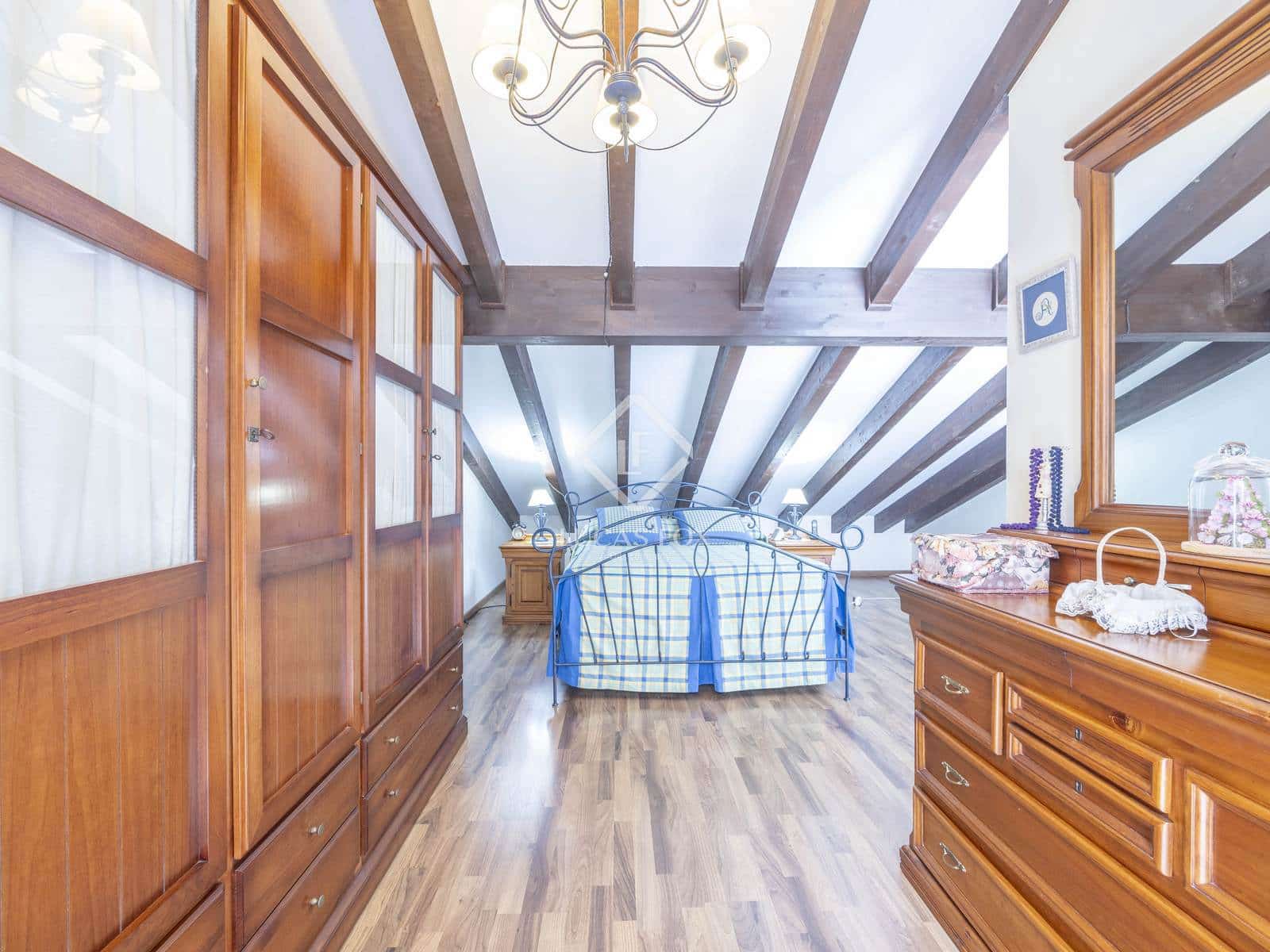 4 soverom Villa til salgs i Valencia by - € 525 000 (Ref: 9061978)