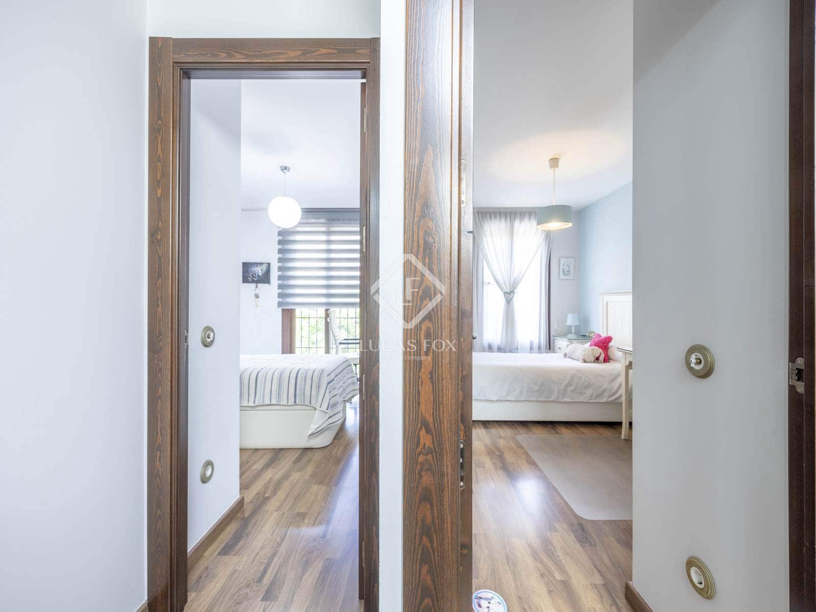 4 soverom Villa til salgs i Valencia by - € 525 000 (Ref: 9061978)